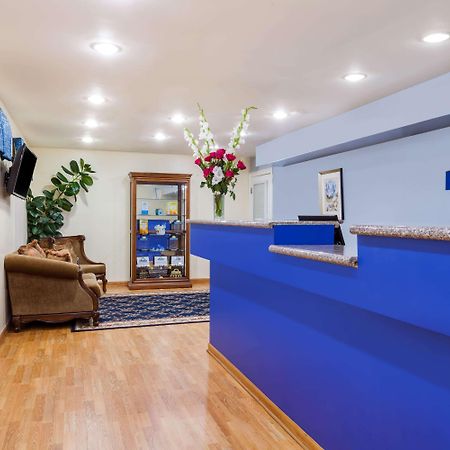 Days Inn By Wyndham Hampton Exteriér fotografie