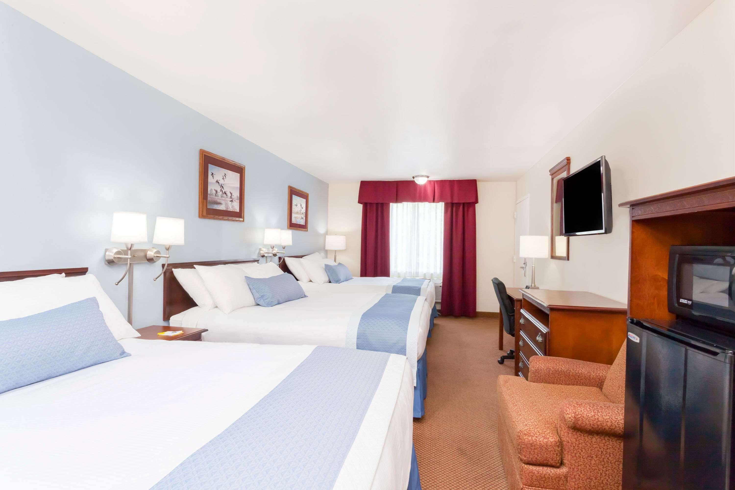 Days Inn By Wyndham Hampton Exteriér fotografie