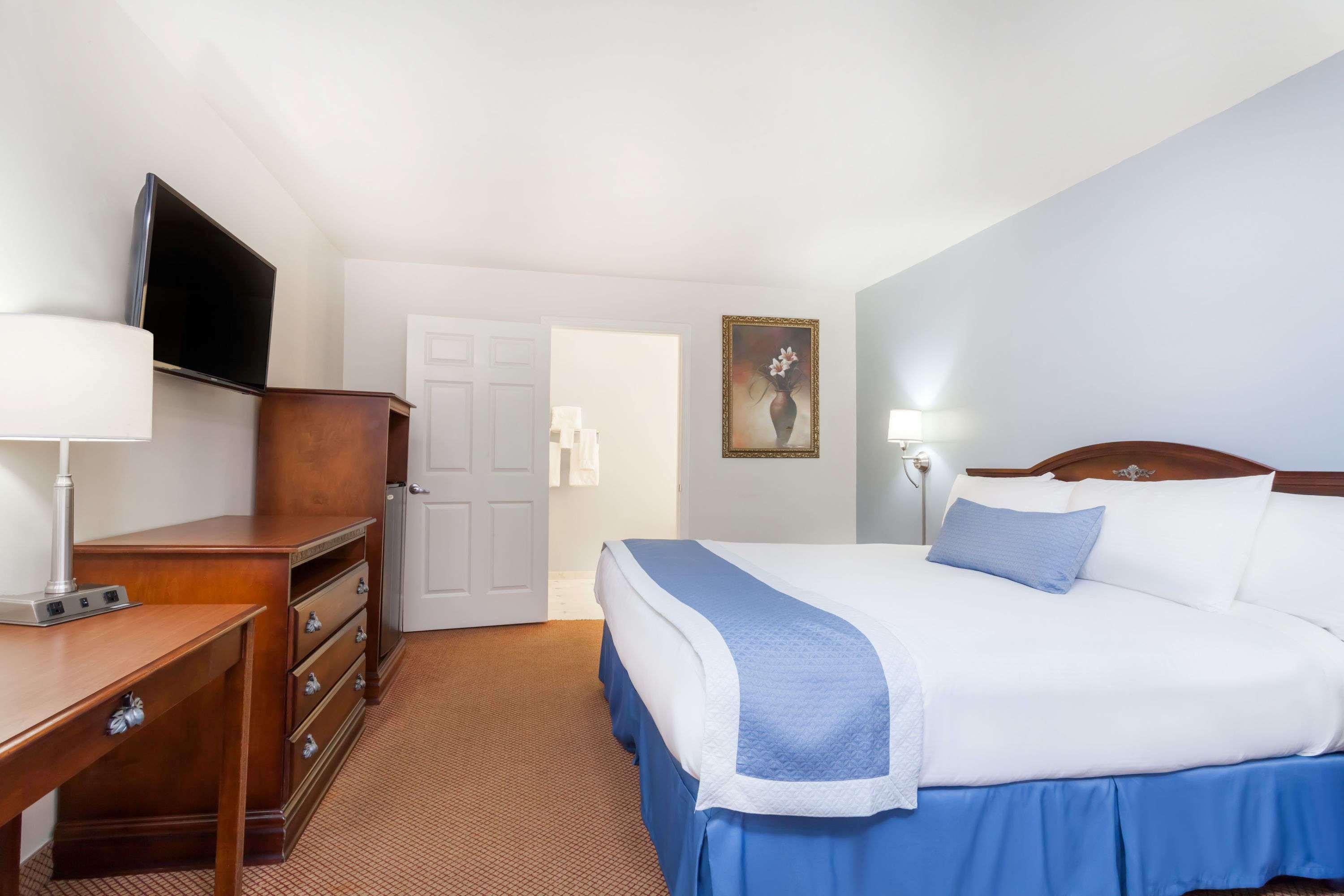 Days Inn By Wyndham Hampton Exteriér fotografie